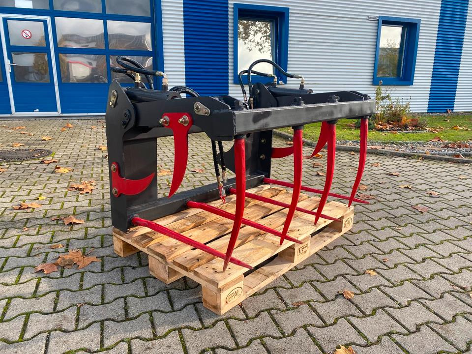 Greifschaufel Krokodilgebiss Dunggabel 1200mm EURO-Aufnahme *INKL.19% MWST* - Matériel d'ensilage: photos 1 Greifschaufel Krokodilgebiss Dunggabel 1200mm EURO-Aufnahme *INKL.19% MWST* - Matériel d'ensilage: photos 1