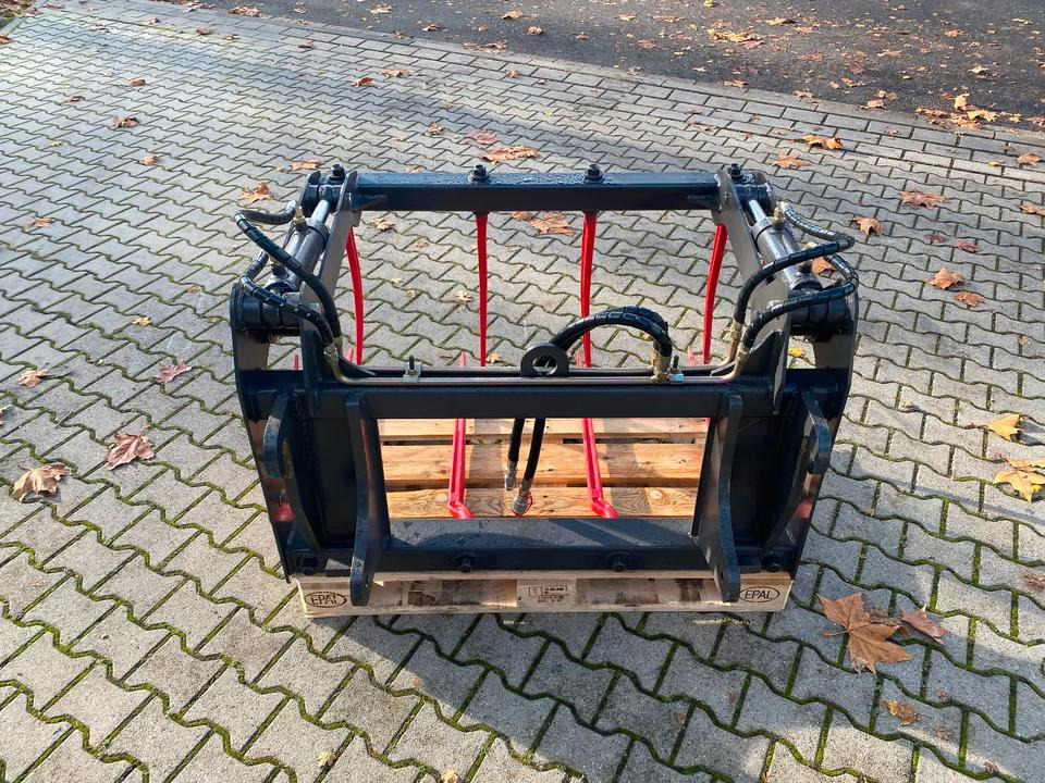 Greifschaufel Krokodilgebiss Dunggabel 1200mm EURO-Aufnahme *INKL.19% MWST* - Matériel d'ensilage: photos 5 Greifschaufel Krokodilgebiss Dunggabel 1200mm EURO-Aufnahme *INKL.19% MWST* - Matériel d'ensilage: photos 5