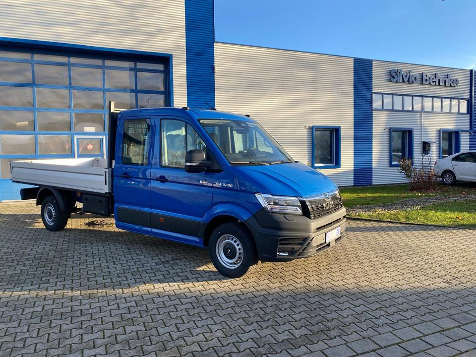MAN TGE 3.180 4x4 Doka Pritsche Lang *INKL.19% MWT* AUTOMATIK*LED*CAM*AHK*TEMPO*STANDHZG*UVM* - Utilitaire plateau, Utilitaire double cabine: photos 1 MAN TGE 3.180 4x4 Doka Pritsche Lang *INKL.19% MWT* AUTOMATIK*LED*CAM*AHK*TEMPO*STANDHZG*UVM* - Utilitaire plateau, Utilitaire double cabine: photos 1