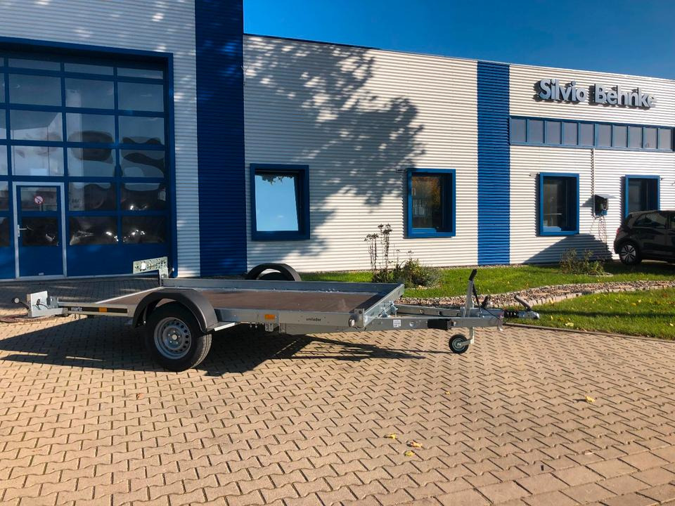 Martz Anhänger / Tieflader 1163Kg Nutzlast mit Knickdeichsel zum Kippen 3250x1850mm *INKL.19% MWST* - Remorque pour moto: photos 2 Martz Anhänger / Tieflader 1163Kg Nutzlast mit Knickdeichsel zum Kippen 3250x1850mm *INKL.19% MWST* - Remorque pour moto: photos 2
