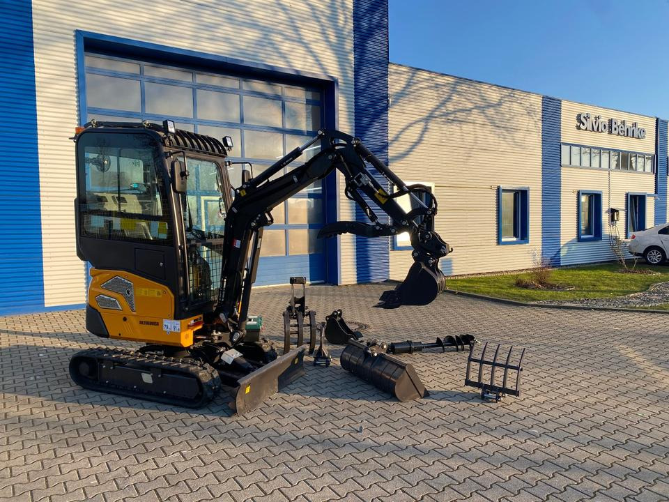 Mini pelle Minibagger BK2000NKSR inkl. Zubehörpaket *INKL.19% MWST*BERGER KRAUS*KUBOTA* KLIMA*SCHWENKARM*VERSTELLFAHRWERK*: photos 7
