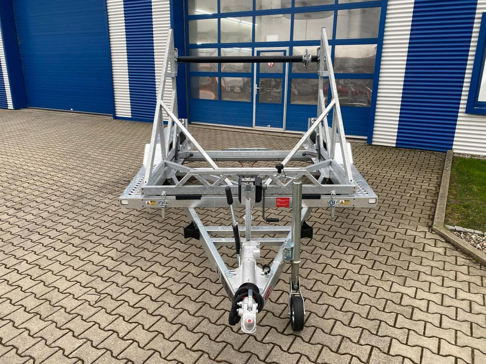 Vermietung / Kabelanhänger 2700KG / Nutzlast 2040KG / Kabeltrommel-Anhänger / Glasfaser/ 3 Tage - Remorque porte-touret: photos 2 Vermietung / Kabelanhänger 2700KG / Nutzlast 2040KG / Kabeltrommel-Anhänger / Glasfaser/ 3 Tage - Remorque porte-touret: photos 2