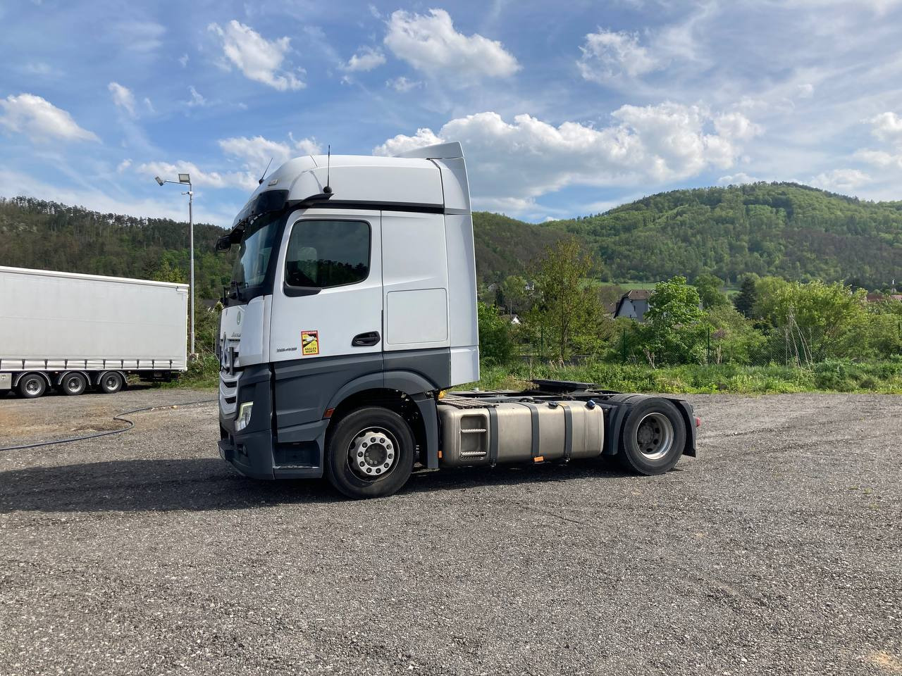 Mercedes-Benz Actros 1845 LS 4x2 BigSpace - Tracteur routier: photos 3 Mercedes-Benz Actros 1845 LS 4x2 BigSpace - Tracteur routier: photos 3