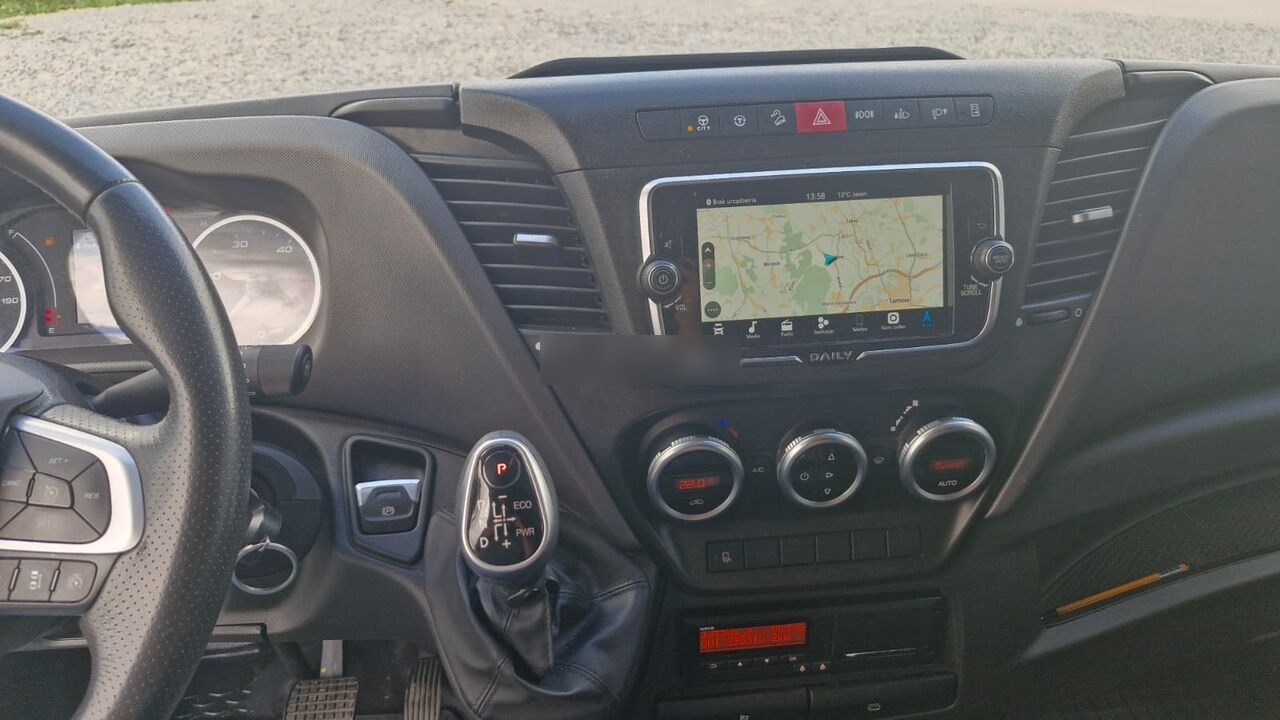 Remorqueuse IVECO Daily 35s18 / HIMATIC / euro6 / 35.000 euro NETTO: photos 14