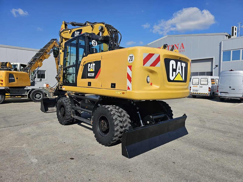 CATERPILLAR M320F - Pelle sur pneus: photos 2 CATERPILLAR M320F - Pelle sur pneus: photos 2