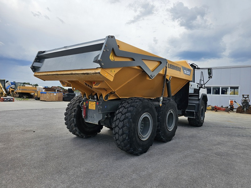 LIEBHERR TA230 Litronic - Tombereau articulé: photos 3 LIEBHERR TA230 Litronic - Tombereau articulé: photos 3