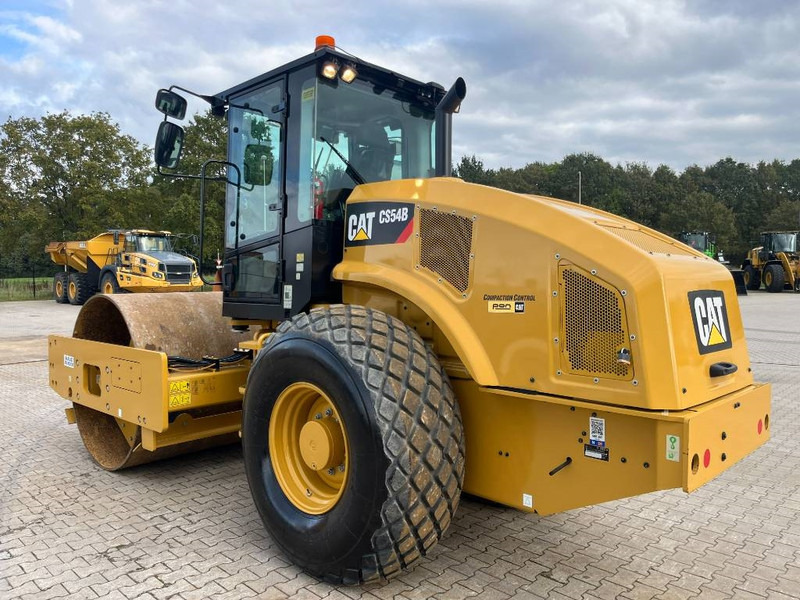 Cat CS 54 B - Compacteur: photos 2 Cat CS 54 B - Compacteur: photos 2