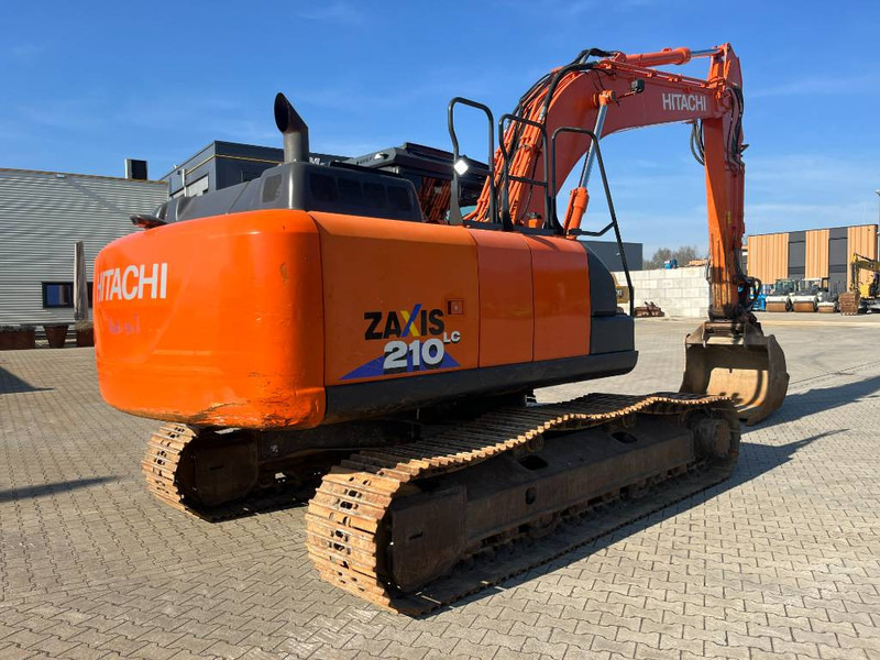 Hitachi ZX 210 LC-6 - Pelle sur chenille: photos 3 Hitachi ZX 210 LC-6 - Pelle sur chenille: photos 3