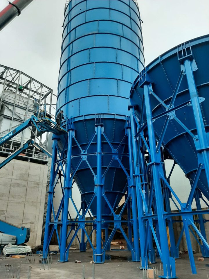 Constmach Silo à Ciment d'une Capacité de 2000 Tonnes - Silo à ciment: photos 3 Constmach Silo à Ciment d'une Capacité de 2000 Tonnes - Silo à ciment: photos 3