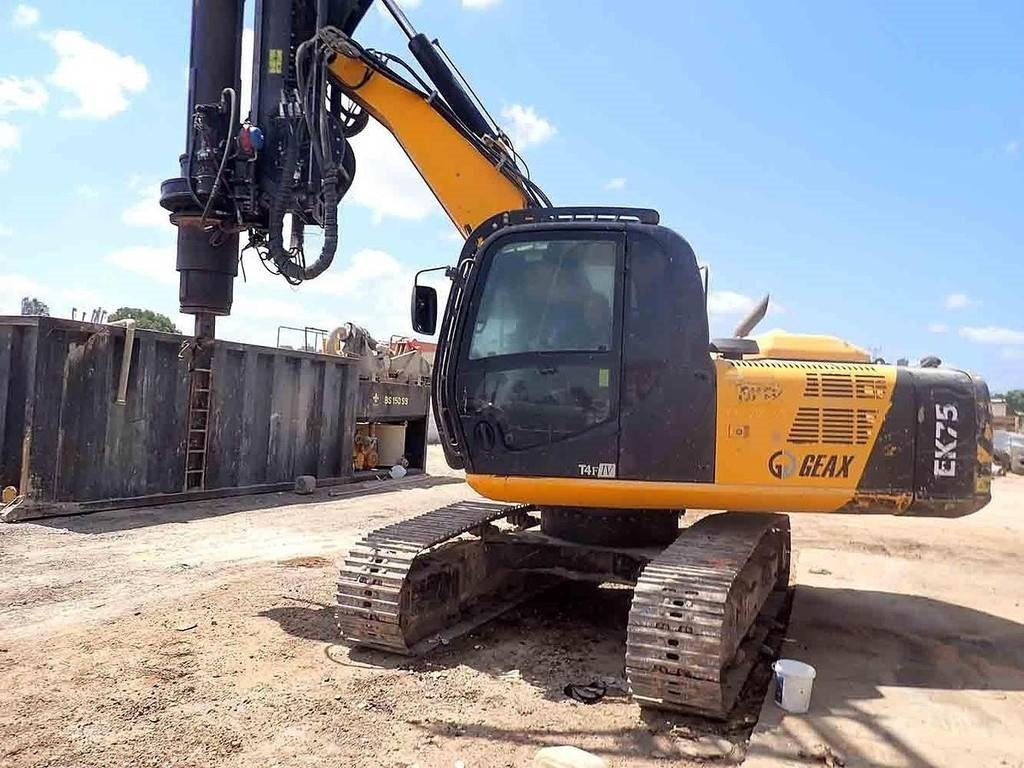 GEAX EK75  - Foreuse: photos 4 GEAX EK75  - Foreuse: photos 4