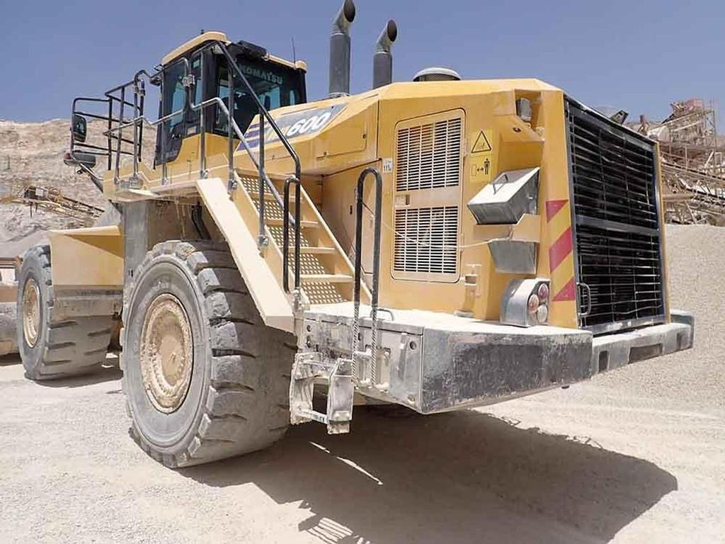 Komatsu WA600-8EO  - Chargeuse sur pneus: photos 5 Komatsu WA600-8EO  - Chargeuse sur pneus: photos 5