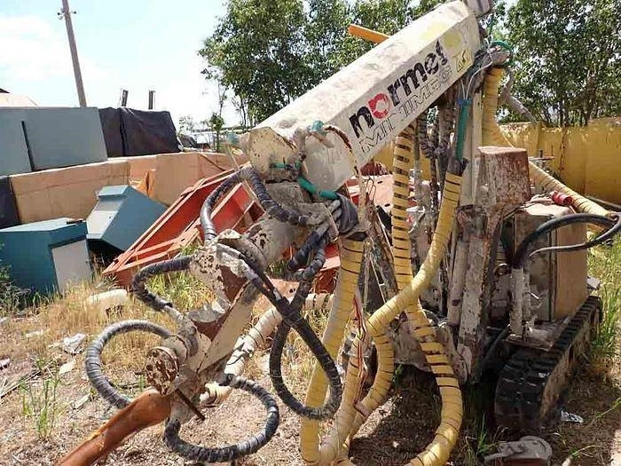 Normet MINIMEC  - Matériel de béton: photos 2 Normet MINIMEC  - Matériel de béton: photos 2