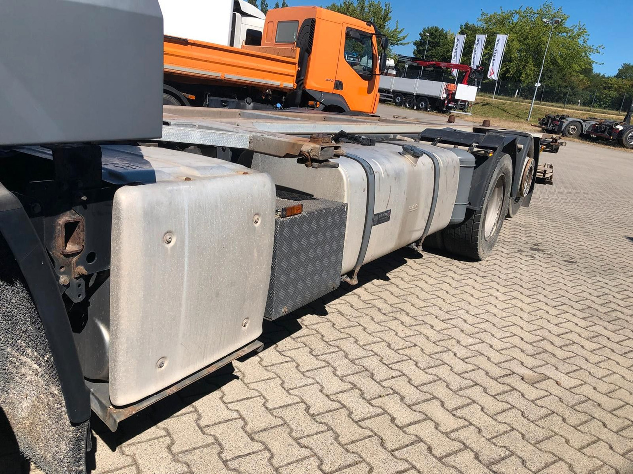 DAF XF460 SSC Liftachse*LBW*AHK*Standkl*Mega - Camion porte-conteneur/ Caisse mobile: photos 4 DAF XF460 SSC Liftachse*LBW*AHK*Standkl*Mega - Camion porte-conteneur/ Caisse mobile: photos 4