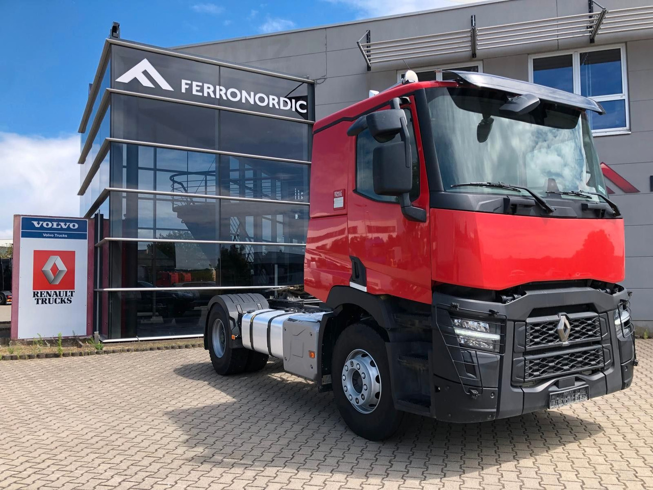 Renault C480 Kipphydraulik*AP Achsen - Tracteur routier: photos 1 Renault C480 Kipphydraulik*AP Achsen - Tracteur routier: photos 1