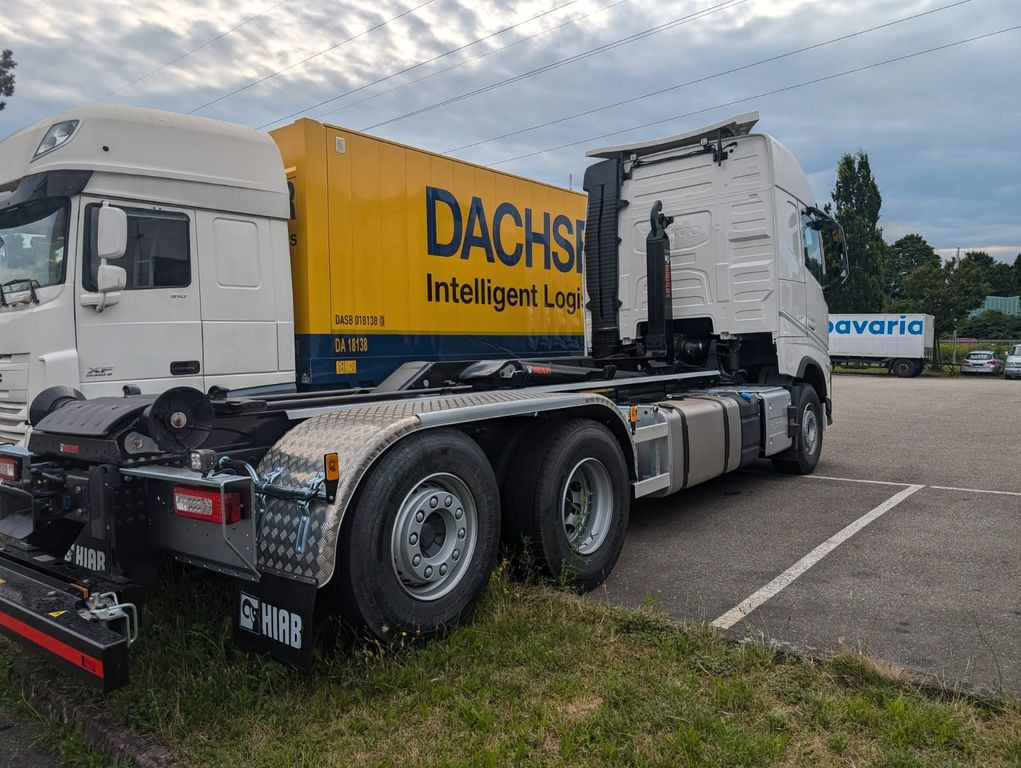 Volvo FH 5006x2 R - Camion ampliroll: photos 3 Volvo FH 5006x2 R - Camion ampliroll: photos 3