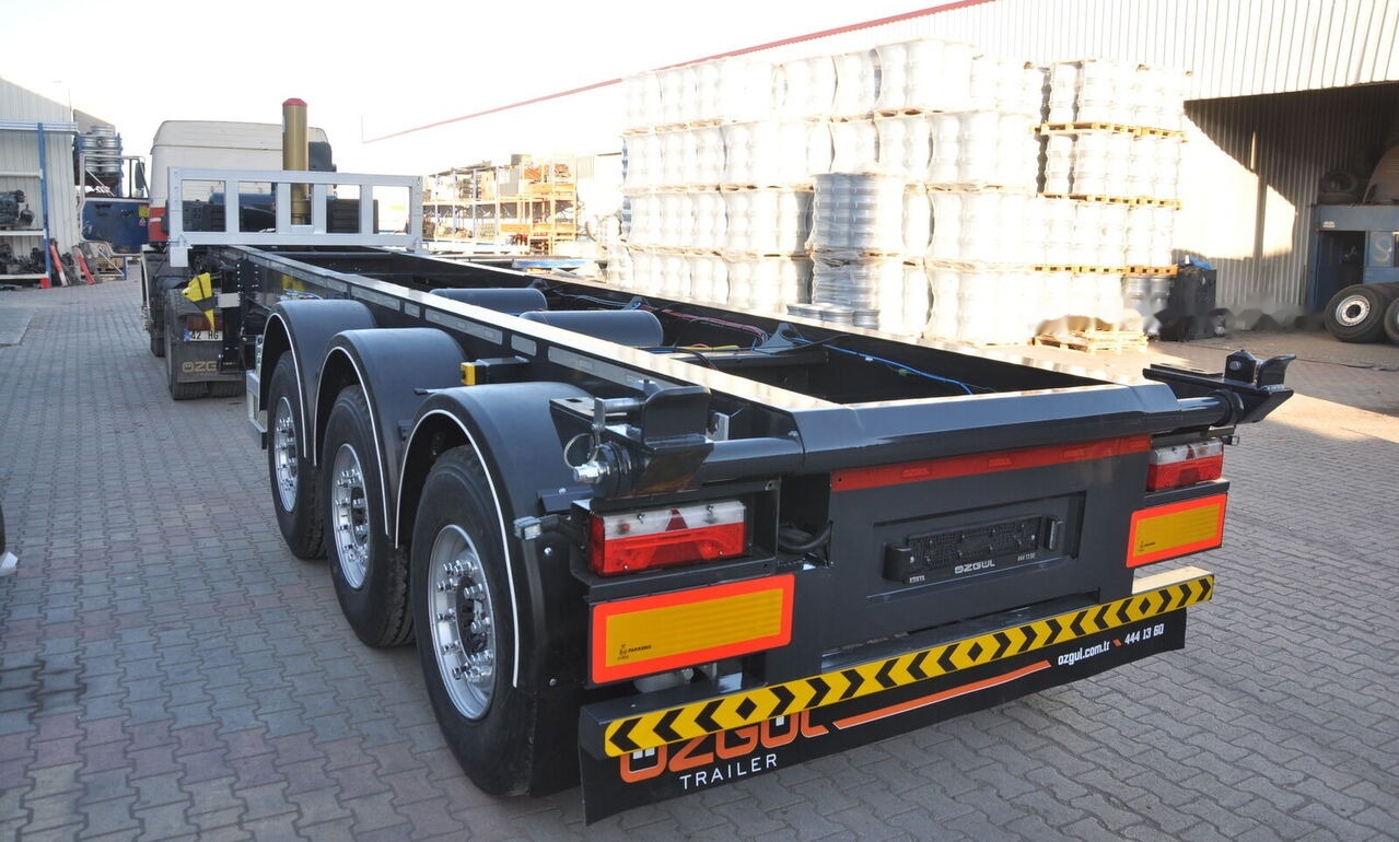 Özgül 20 FT TIPPING CONTAINER CHASSIS - Semi-remorque benne: photos 3 Özgül 20 FT TIPPING CONTAINER CHASSIS - Semi-remorque benne: photos 3