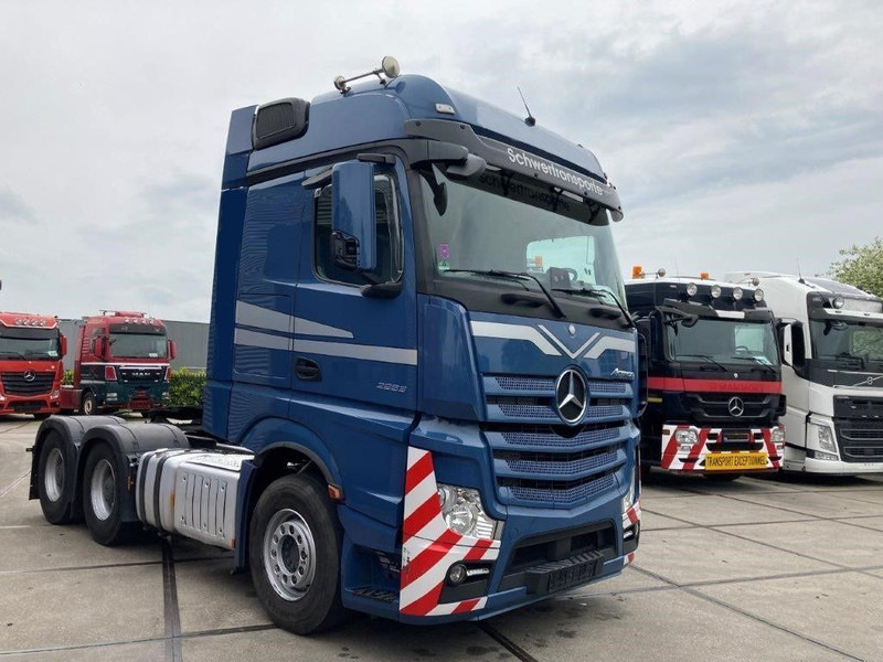 Tracteur routier Mercedes-Benz Actros 2863 LS 6x4: photos 9