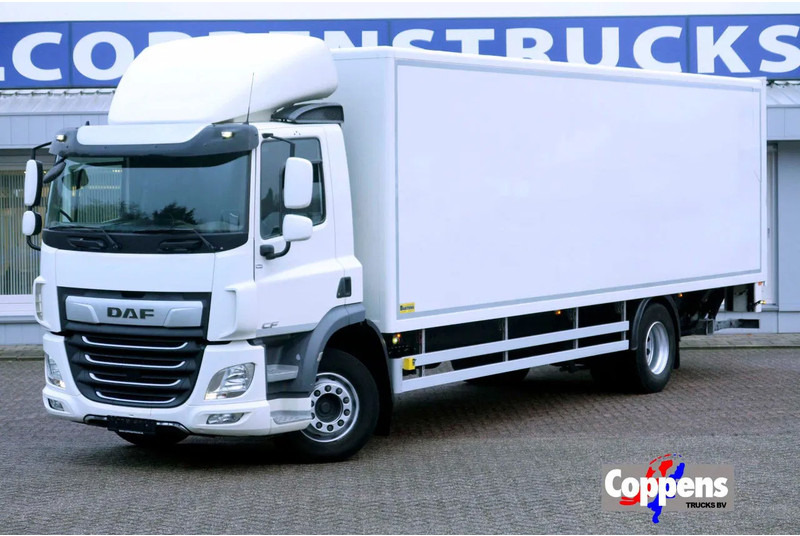 DAF CF 290 FA Bak+ klep Dhollandia 2000 kg - Camion fourgon: photos 1 DAF CF 290 FA Bak+ klep Dhollandia 2000 kg - Camion fourgon: photos 1