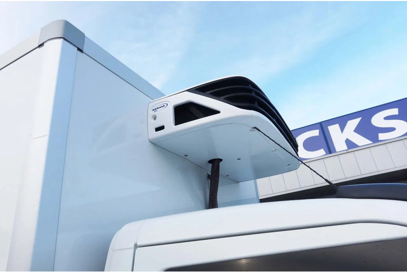 Utilitaire frigorifique Iveco Daily 35C16 Carrier Xarios 350 Koel+Vries+verwarmen + stekker 220 volt, Dhollandia 750 kg klep: photos 9