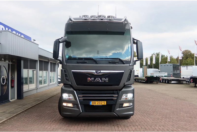 MAN TGX 26.500 6x2 Bak + Klep 3000 KG, FULL AIR SUSPENSION, SKY- LIGHTS. - Camion fourgon: photos 4 MAN TGX 26.500 6x2 Bak + Klep 3000 KG, FULL AIR SUSPENSION, SKY- LIGHTS. - Camion fourgon: photos 4