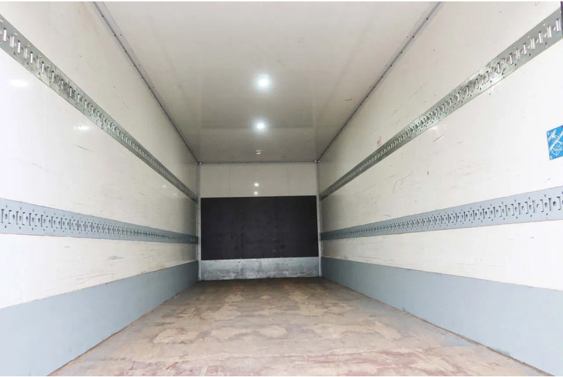 Camion fourgon Mercedes-Benz Actros 1840 L Bakwagen + Bar klep 2000 KG + Geïsoleerde bak: photos 7