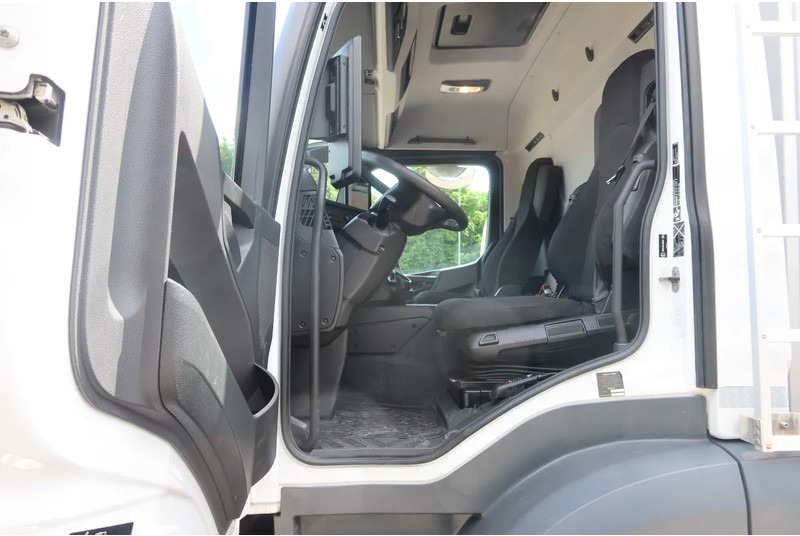 Mercedes-Benz Actros 2530 L Koel/Vries + Laadklep DHollandia 2500kg 5 STUK IN VOORRAAD! - Camion frigorifique: photos 5 Mercedes-Benz Actros 2530 L Koel/Vries + Laadklep DHollandia 2500kg 5 STUK IN VOORRAAD! - Camion frigorifique: photos 5