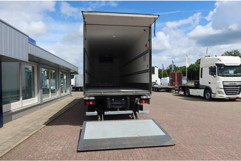 Mercedes-Benz Actros 2530 L Koel/Vries + Laadklep DHollandia 2500kg 5 STUK IN VOORRAAD! - Camion frigorifique: photos 4 Mercedes-Benz Actros 2530 L Koel/Vries + Laadklep DHollandia 2500kg 5 STUK IN VOORRAAD! - Camion frigorifique: photos 4