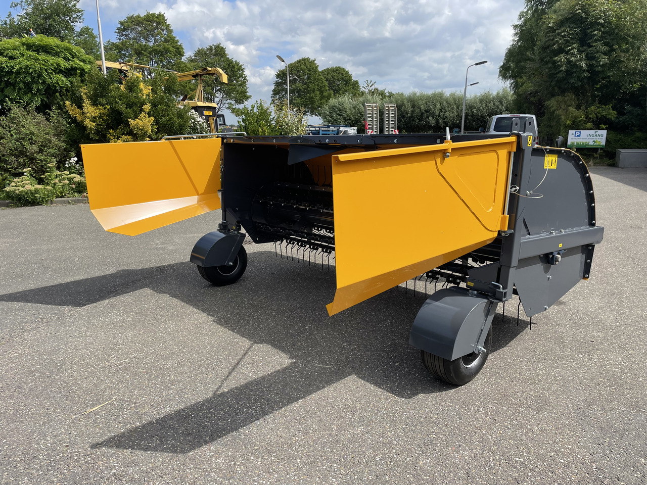 ELHO TR300 - Faneuse: photos 2 ELHO TR300 - Faneuse: photos 2