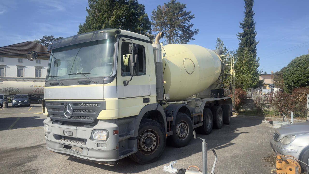 MERCEDES-BENZ Actros 4448 MP2 - Bétonnière: photos 1 MERCEDES-BENZ Actros 4448 MP2 - Bétonnière: photos 1