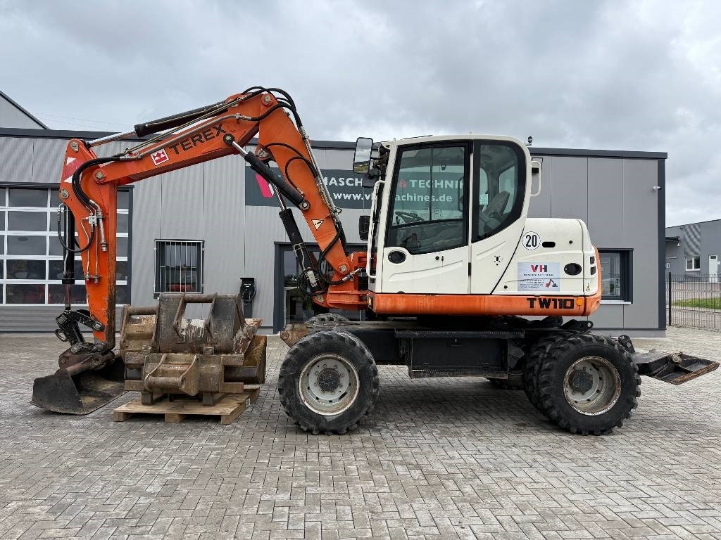Terex TW 110  - Pelle sur pneus: photos 2 Terex TW 110  - Pelle sur pneus: photos 2