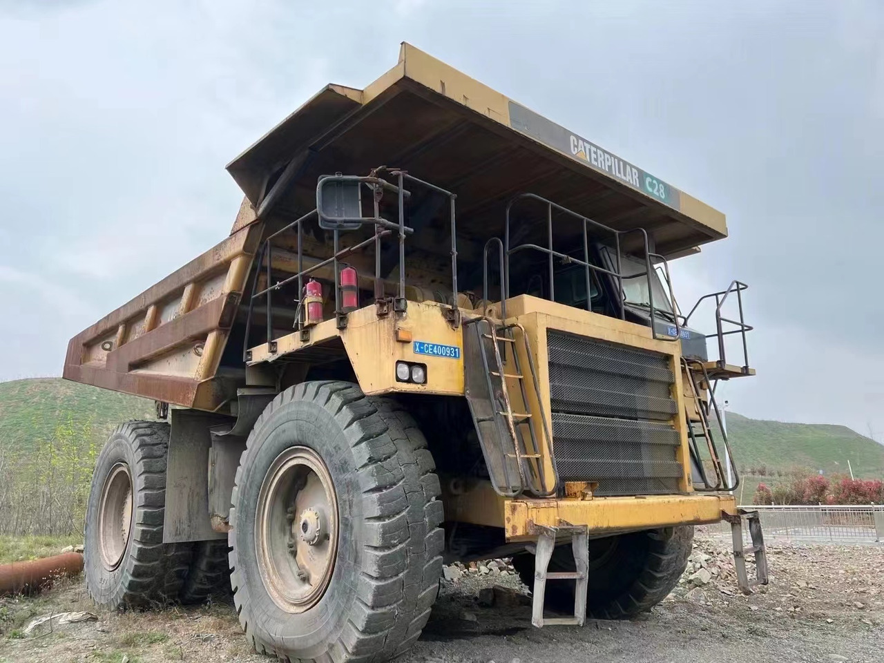 CATERPILLAR 777D - Tombereau rigide: photos 1 CATERPILLAR 777D - Tombereau rigide: photos 1
