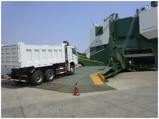 Howo 6X4 SINOTRUCK DUMP TRUCK 371HP - Camion benne: photos 2 Howo 6X4 SINOTRUCK DUMP TRUCK 371HP - Camion benne: photos 2