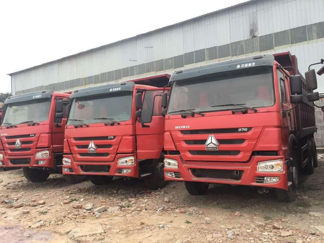 Howo 6X4 SINOTRUCK DUMP TRUCK 371HP - Camion benne: photos 1 Howo 6X4 SINOTRUCK DUMP TRUCK 371HP - Camion benne: photos 1