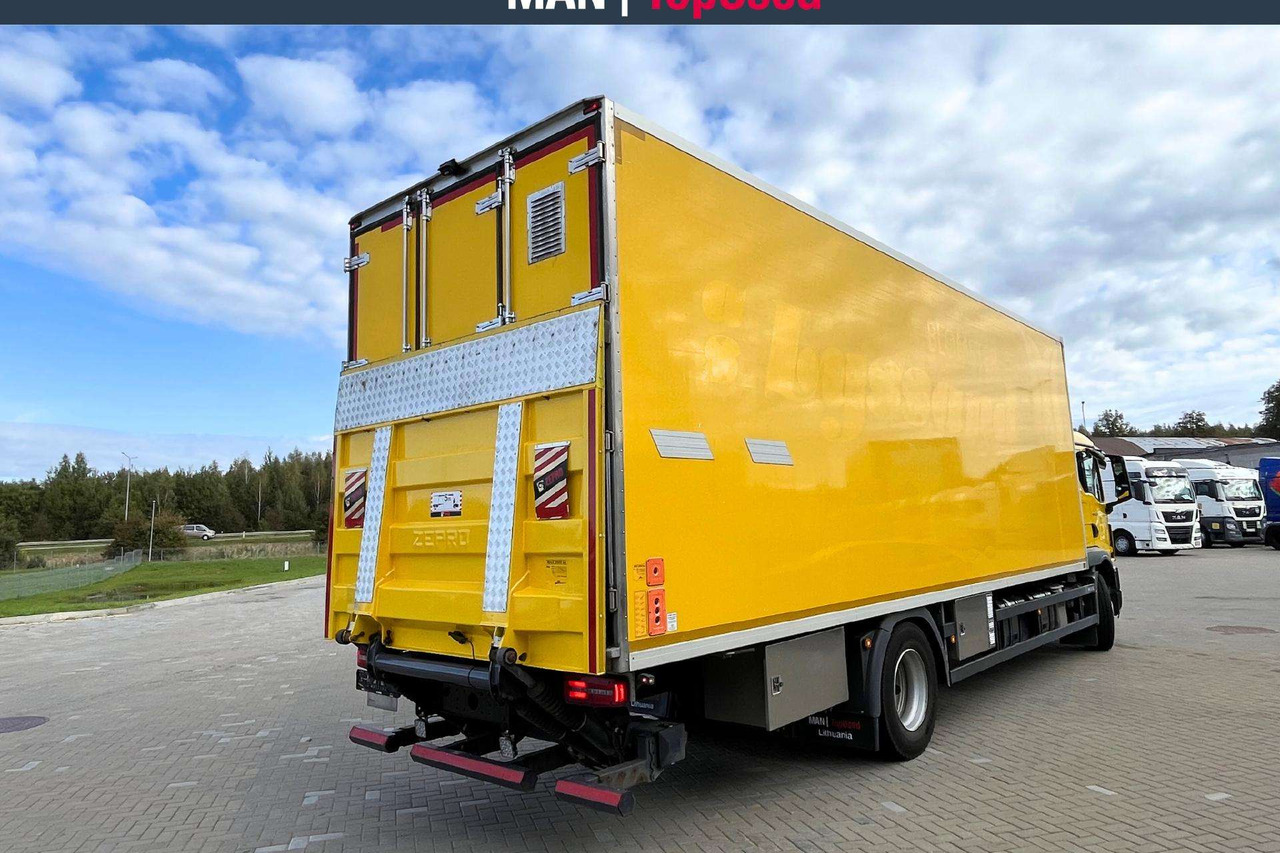 MAN TGM 18.320 4x2 LL (9212) - Camion isothermique: photos 4 MAN TGM 18.320 4x2 LL (9212) - Camion isothermique: photos 4