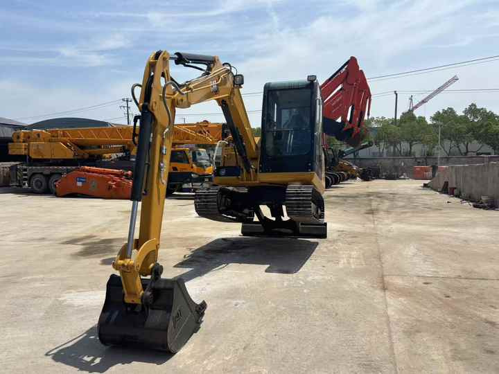 6 Ton Used Cat 305.5 306 307e 308 Crawler Excavator Mini Caterpillar 305.5 E2 for Sale China Cat305.5 Cat305.5e2 Low Price - Pelle: photos 5 6 Ton Used Cat 305.5 306 307e 308 Crawler Excavator Mini Caterpillar 305.5 E2 for Sale China Cat305.5 Cat305.5e2 Low Price - Pelle: photos 5