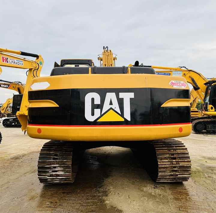 Caterpillar/cat Medium Used Excavator 20t Cat 320b,320c,320d Excavating Equipment With 0.8,1.0,1.2 Cbm Bucket Size In Shanghai - Pelle sur chenille: photos 3 Caterpillar/cat Medium Used Excavator 20t Cat 320b,320c,320d Excavating Equipment With 0.8,1.0,1.2 Cbm Bucket Size In Shanghai - Pelle sur chenille: photos 3