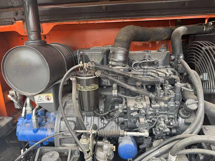 Doosan DX75-9C Used Excavator Crawler Second Hand Korean Engine DX75-9C Small Digger for Home or Farm - Pelle sur chenille: photos 3 Doosan DX75-9C Used Excavator Crawler Second Hand Korean Engine DX75-9C Small Digger for Home or Farm - Pelle sur chenille: photos 3