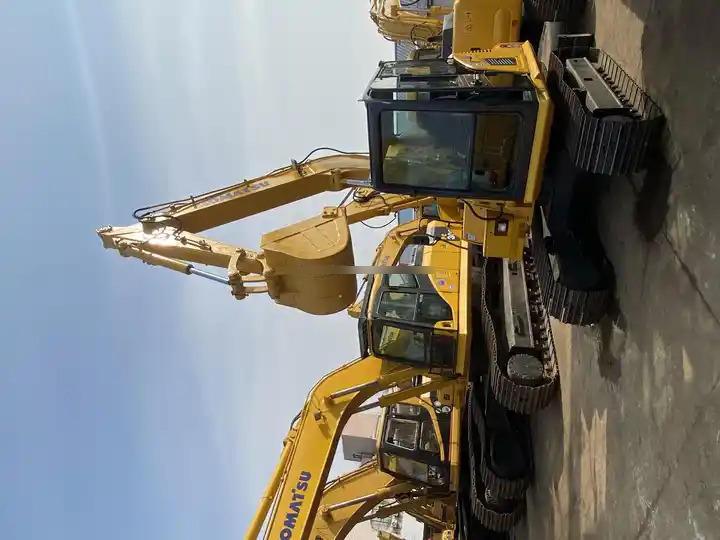 Good Condition Komatsu Used PC70-8 Hydraulic Crawler Excavator Suitable For Construction/ Agriculture Digging - Pelle sur chenille: photos 4 Good Condition Komatsu Used PC70-8 Hydraulic Crawler Excavator Suitable For Construction/ Agriculture Digging - Pelle sur chenille: photos 4