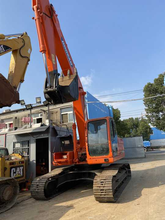 Hydraulic Excavator Doosan DX225LC and More Used Excavator from Korea - Pelle sur chenille: photos 3 Hydraulic Excavator Doosan DX225LC and More Used Excavator from Korea - Pelle sur chenille: photos 3