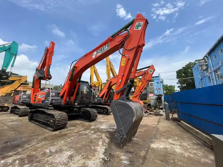 Low Working Hour Hitachi zx120 cheap used excavator Japan Made Hitachi zx200 20 ton Excavator - Pelle sur chenille: photos 3 Low Working Hour Hitachi zx120 cheap used excavator Japan Made Hitachi zx200 20 ton Excavator - Pelle sur chenille: photos 3