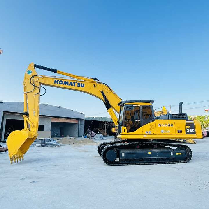 Machinery Used Pc350-8 Original Komatsu PC350-8 Excavator PC300 PC350 PC400 PC450 35ton Hydraulic Crawler Excavator Available - Pelle sur chenille: photos 2 Machinery Used Pc350-8 Original Komatsu PC350-8 Excavator PC300 PC350 PC400 PC450 35ton Hydraulic Crawler Excavator Available - Pelle sur chenille: photos 2