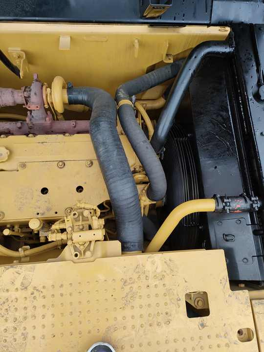 Pelle sur chenille Original Caterpillar Excavator Parts,Low Working Hours Of Used Excavator Cat320,320b,320c,320d,320dl,320d2 For Sale In Shanghai: photos 6 Pelle sur chenille Original Caterpillar Excavator Parts,Low Working Hours Of Used Excavator Cat320,320b,320c,320d,320dl,320d2 For Sale In Shanghai: photos 6