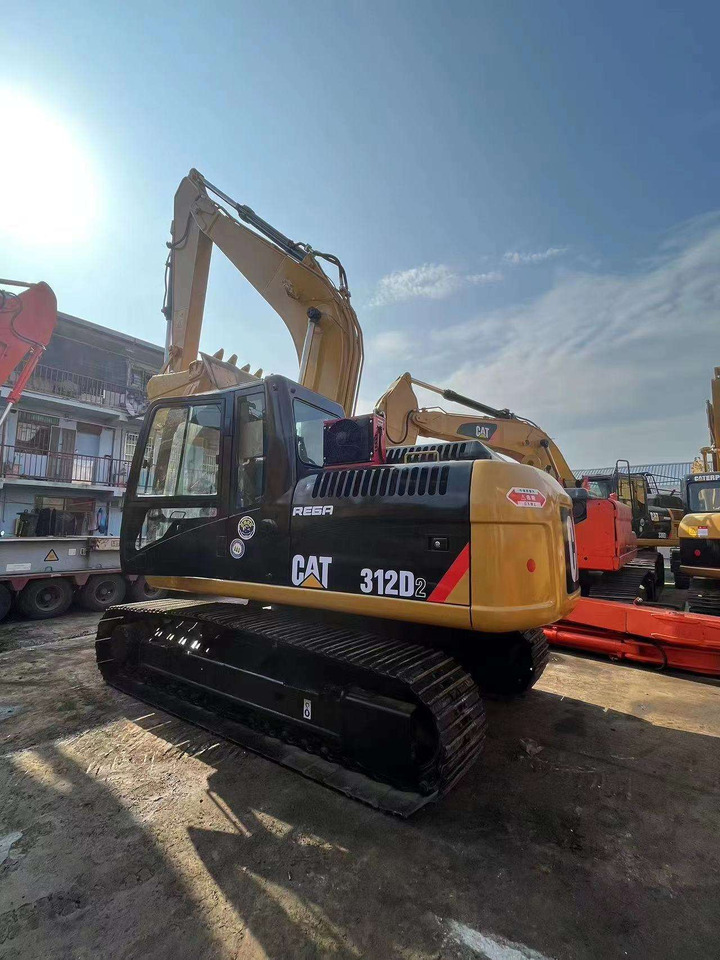 Perfect condition Construction machine 12ton cat used excavator digger machine CAT312D2 - Pelle sur chenille: photos 5 Perfect condition Construction machine 12ton cat used excavator digger machine CAT312D2 - Pelle sur chenille: photos 5