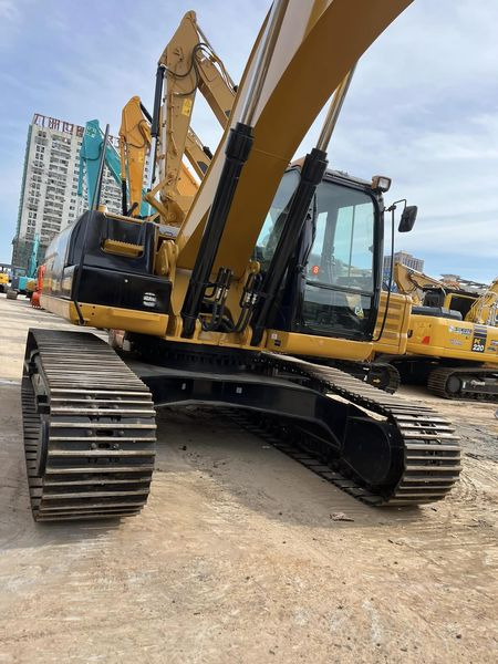 Used Caterpillar 330d 330b 330c Crawler Hydraulic Excavator/Cat 336 330gc 336gc Excavator - Pelle: photos 4 Used Caterpillar 330d 330b 330c Crawler Hydraulic Excavator/Cat 336 330gc 336gc Excavator - Pelle: photos 4