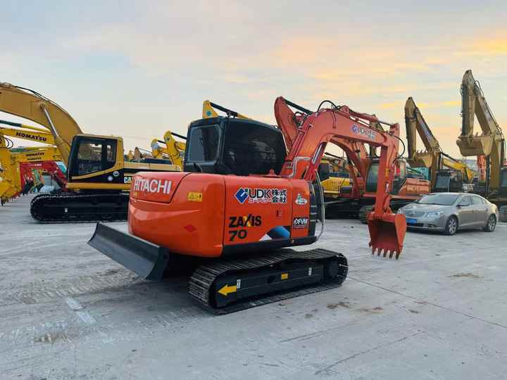 Used Japanese Excavator Hitachi 70 for Sale Hitachi 70 Excavator Hitachi Zx70 - Pelle: photos 4 Used Japanese Excavator Hitachi 70 for Sale Hitachi 70 Excavator Hitachi Zx70 - Pelle: photos 4