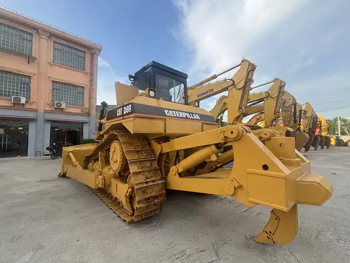 Used caterpillar bulldozer d8r for sale original used crawler bulldozer - Bulldozer: photos 4 Used caterpillar bulldozer d8r for sale original used crawler bulldozer - Bulldozer: photos 4