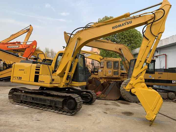 Nice porfmance Japanese Hot Selling Good Condition Used Excavator Komatsu PC120 Cheap Price PC210 PC220-8 pc120 pc130 - Pelle sur chenille: photos 2 Nice porfmance Japanese Hot Selling Good Condition Used Excavator Komatsu PC120 Cheap Price PC210 PC220-8 pc120 pc130 - Pelle sur chenille: photos 2