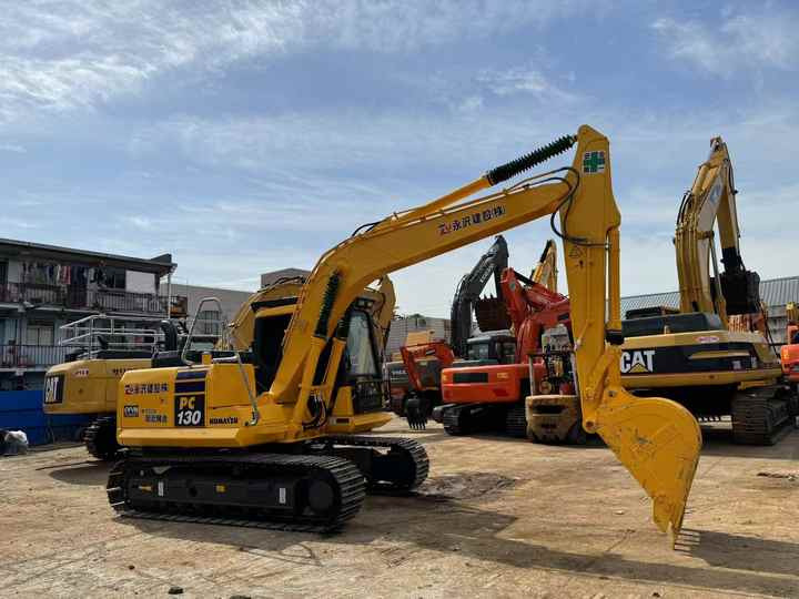 Nice porfmance Japanese Hot Selling Good Condition Used Excavator Komatsu PC130 Cheap Price PC210 PC220-8 pc120 pc130 - Pelle sur chenille: photos 2 Nice porfmance Japanese Hot Selling Good Condition Used Excavator Komatsu PC130 Cheap Price PC210 PC220-8 pc120 pc130 - Pelle sur chenille: photos 2