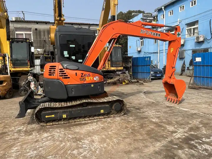 Used Excavator Hitachi Zaxis55ur good quality made in japan Hitachi ZX55ur crawler excavator - Pelle sur chenille: photos 3 Used Excavator Hitachi Zaxis55ur good quality made in japan Hitachi ZX55ur crawler excavator - Pelle sur chenille: photos 3
