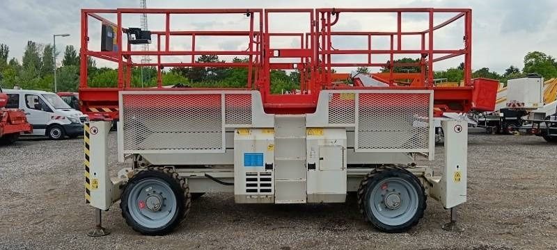 Genie GS3390 - 12,06 m - 4x4 - diesel - Nacelle ciseaux: photos 4 Genie GS3390 - 12,06 m - 4x4 - diesel - Nacelle ciseaux: photos 4